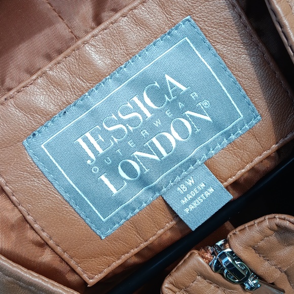 JESSICA LONDON GENUINE LEATHER FULL ZIP LUX JACKET (Pakistan) - Picture 7 of 17